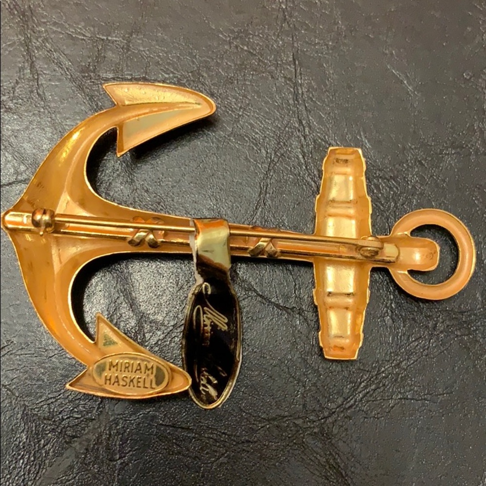 MIRIAM HASKELL ANCHOR BROOCH - Picture 3 of 4